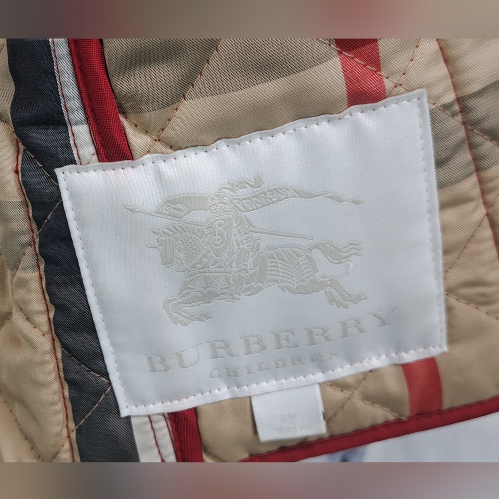 Burberry Girls Mini Westbury Quilted Jacket Military Red Nova Check Size 4Y - Picture 2 of 12